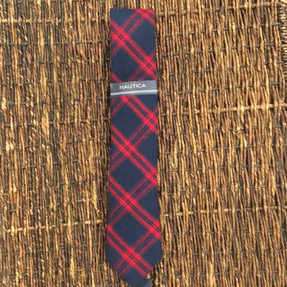 necktie